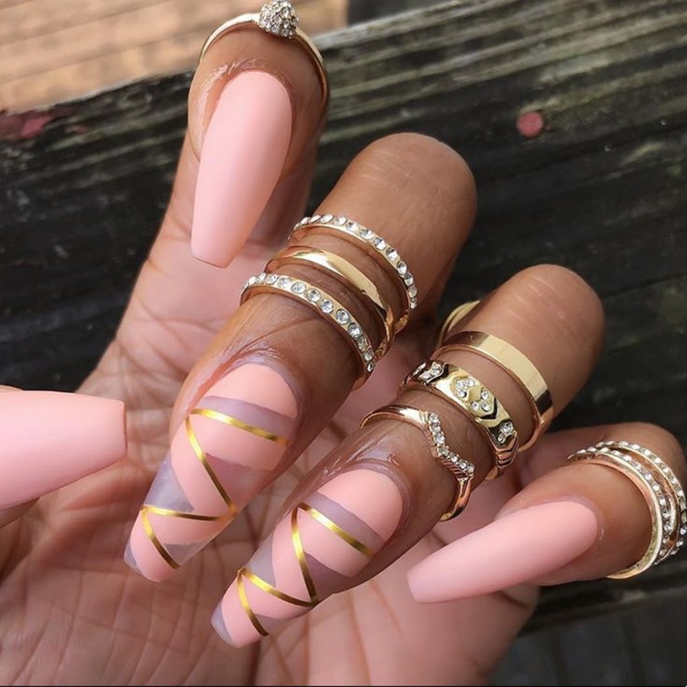 Trade for @tasianbrown 🤤